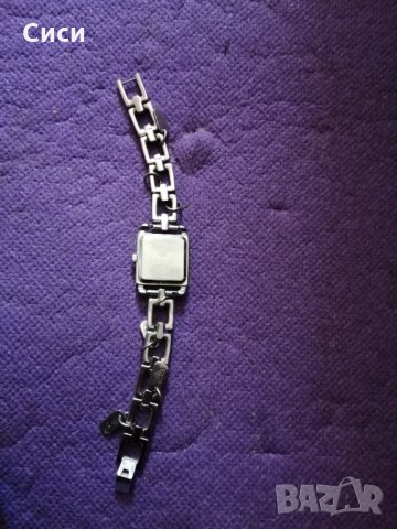 Дамски часовник марка roxy, снимка 4 - Дамски - 31021516