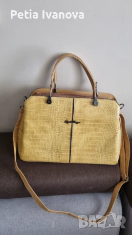 Дамска чанта , снимка 2 - Чанти - 50807615