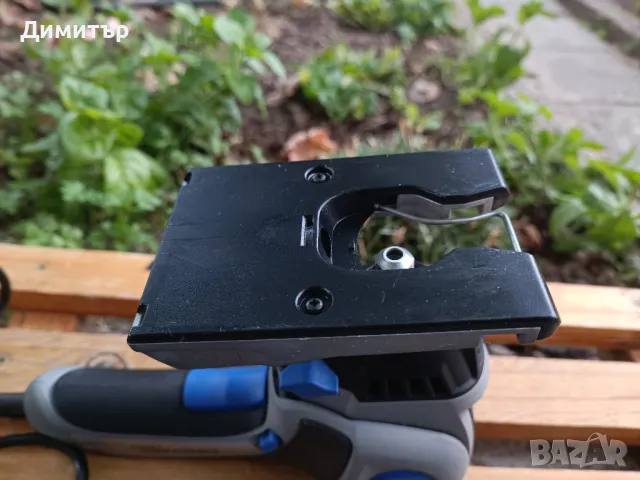 Тяло на мултифункционален инструмент DREMEL Trio 6800 /200W/, снимка 7 - Други инструменти - 47669515