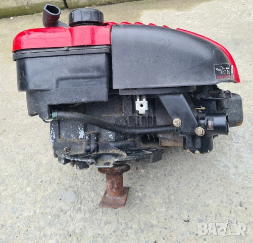 Двигател Briggs & Stratton Intek Edge 7.0 OHV – 7 к.с., снимка 2 - Градинска техника - 54207822