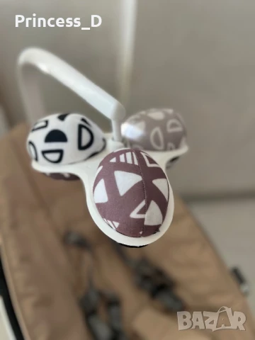 4 Moms MamaRoo 5.0 люлка, снимка 3 - Детски люлки - 51348634