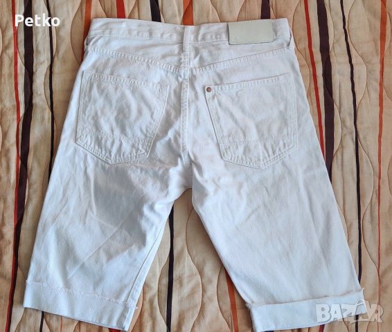 Дънкови, бели, къси панталони H&M, снимка 2 - Къси панталони - 30636960