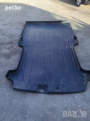 Продавам корито за Форд транзит 