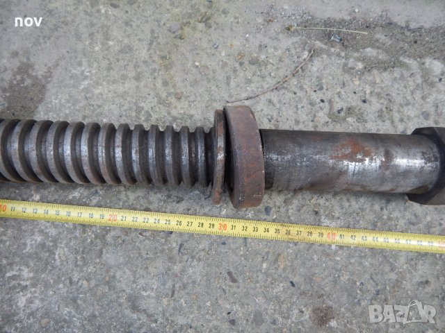 Винт за преса, снимка 4 - Хидравлични и пневматични чукове - 44194399