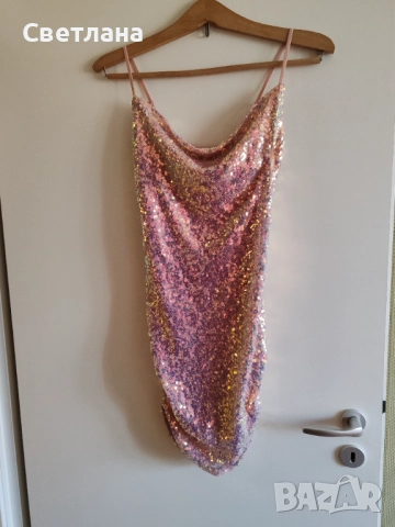 Парти рокля с пайети на Mango 