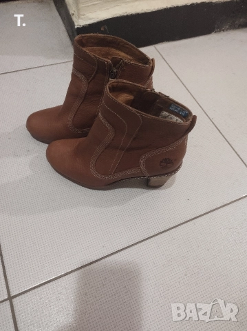 боти Thimbarlend , снимка 4 - Дамски боти - 52696107