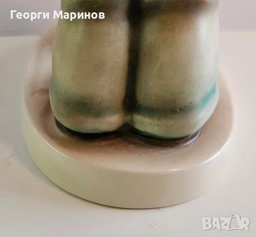 Goebel Hummel, порцеланова фигура, Puppy Love, TMK3, 1960 - 1972 г., снимка 7 - Колекции - 52582006