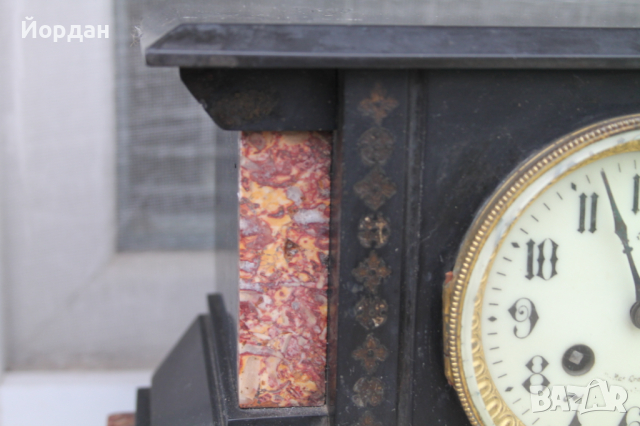 Френски настолен мраморен часовник, снимка 2 - Антикварни и старинни предмети - 44716518