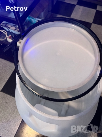Дебелостенен бидон 80 литра, снимка 2 - Бидони, бурета и бъчви - 52571883