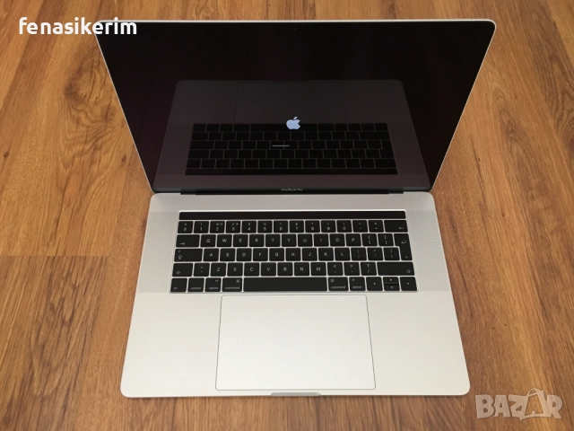 15' Core i9 Apple MacBook Pro 2019 Silver @ 32GB RAM/512GB SSD/Radeon Pro 560X 4GB/Бат 70 цик, снимка 4 - Лаптопи за работа - 51748576