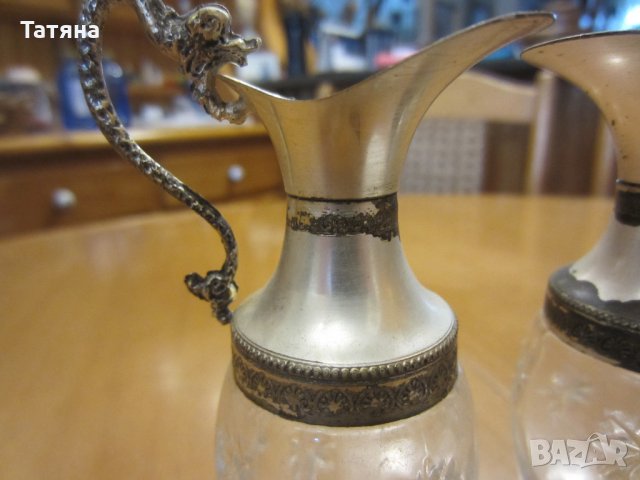 Кристални канички за съхранение на дестилиран  алкохол,ХАЛБИ„ „КАНА„ И  ЧИНИЯ ЗА СТЕНА ОТ ZINK, снимка 3 - Декорация за дома - 31866623