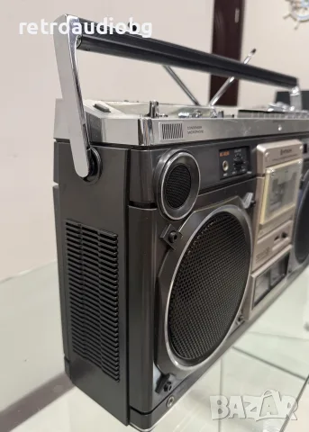 🔈Ретро колекционерски радиокасетофон Hitachi TRK-8180E Boombox🔈, снимка 7 - Радиокасетофони, транзистори - 55788024