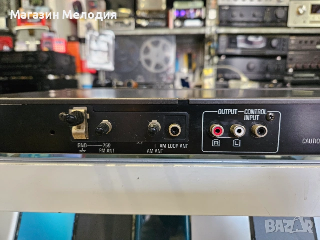 Тунер Technics ST-GT3 Quartz Synthesizer  В перфектно техническо и много добро визуално състояние., снимка 9 - Декове - 52810218