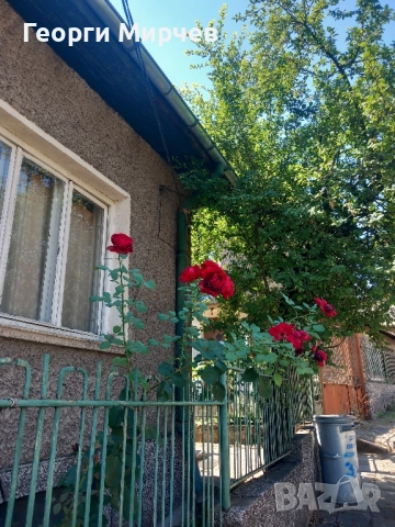 Продавам къща в Перник, кв.Варош -собственик 