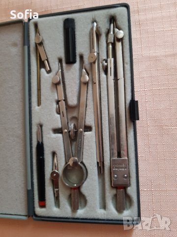 Стари комплекти ПЕРГЕЛИ/линия за мащаб ROTRING/Kinex 214-от 80те, снимка 10 - Ученически пособия, канцеларски материали - 34052176