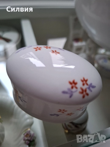 Порцеланова Кутийка 