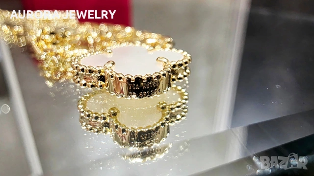 Van Cleef & Arpels VCA 6 Motifs Gold Mother of Pearl Magic Alhambra Clover Дамско Колие, снимка 7 - Колиета, медальони, синджири - 54133407