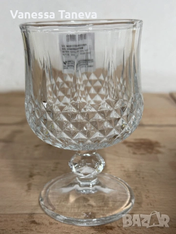 Комплект от 6 бр. чаши за вино със столчета , снимка 2 - Чаши - 53119052