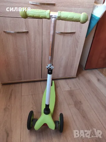 Детска тротинетка, снимка 4 - Детски велосипеди, триколки и коли - 48564895