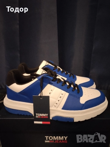 Tommy Hilfiger сникърси 