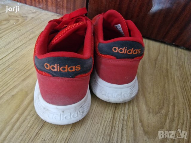 Оригинални червени маратонки Adidas, снимка 2 - Спортни обувки - 42290966