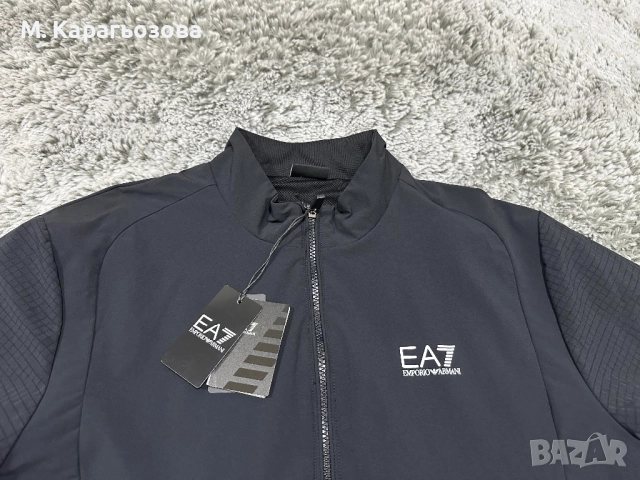 Чисто ново яке EA7 Emporio Armani, Размер XL, снимка 2 - Якета - 52382785
