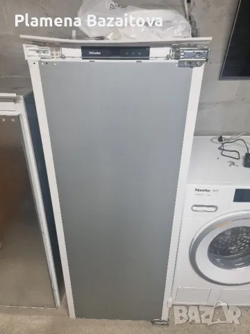 Хладилник за вграждане Miele K7444D 