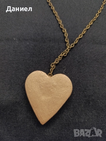 Сърце гердан, снимка 3 - Колиета, медальони, синджири - 52263583