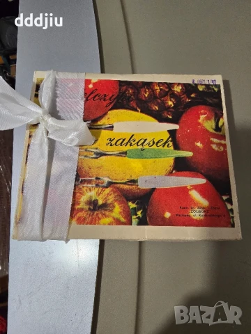 Стари десертни вилички , снимка 3 - Антикварни и старинни предмети - 50758143