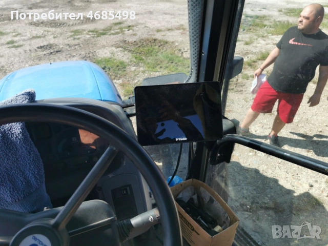 Трактор NEW HOLLAND TL100, снимка 5 - Селскостопанска техника - 52822857