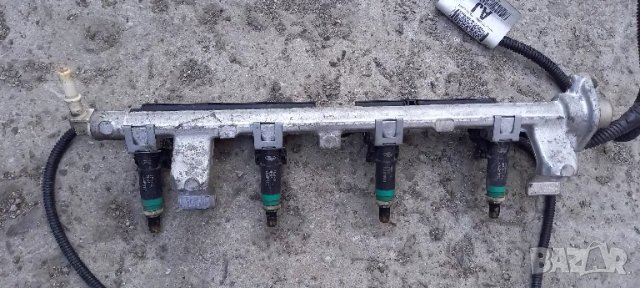 Дюзи бензин Ford Focus II 1.6