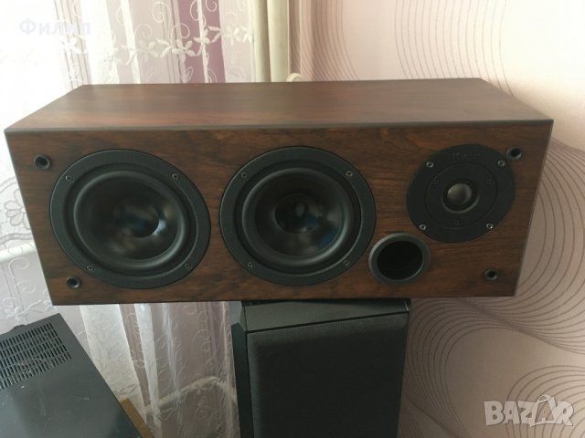 MAGNAT VECTOR CENTER