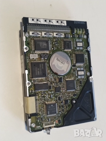 Хард диск IBM 130MB SCSI 50pin за ретро компютър, снимка 2 - Твърди дискове - 52396224