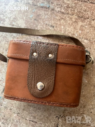 Фотоапарат стар в кожен калъф , снимка 4 - Антикварни и старинни предмети - 51008821