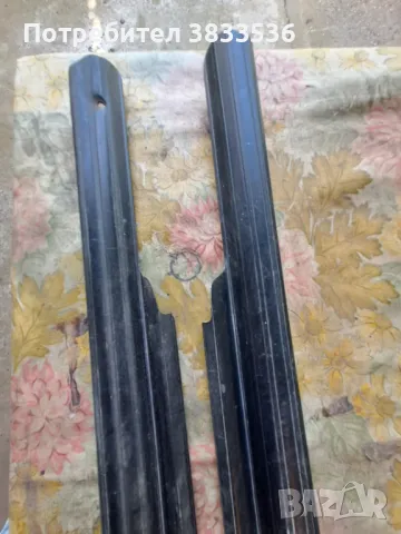 Декоративни лайстни между мокета и рамката на вратата от Vw Golf Mk2 2/3  врати., снимка 5 - Части - 49922319