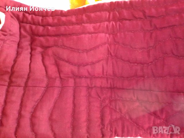 Вълнен юрган 180х180 см, снимка 1 - Олекотени завивки и одеяла - 31859398