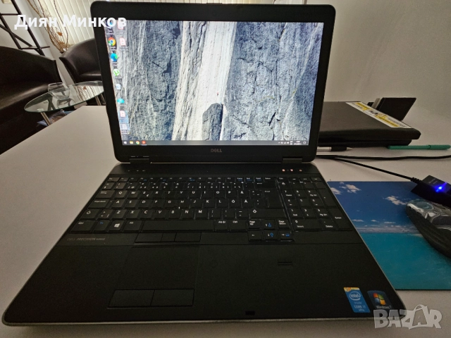 Лаптоп Dell 15.6" i7 SSD, снимка 5 - Лаптопи за дома - 52693470