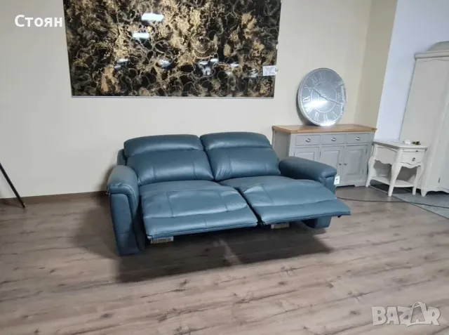 Тюркоазено син кожен диван тройка с ел. релакс механизъм La-z-boy, снимка 12 - Дивани и мека мебел - 49936235