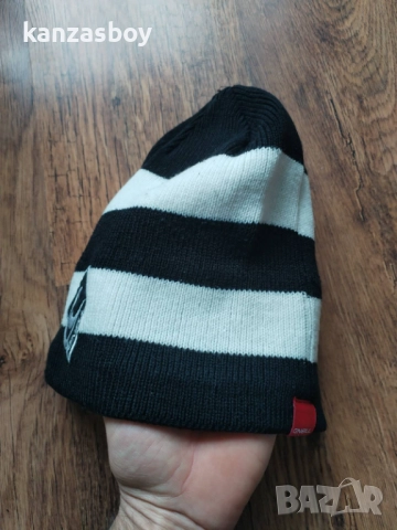 o'neill - страхотна зимна шапка, снимка 6 - Шапки - 52887394