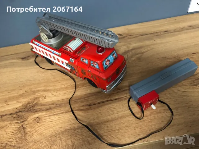 Стара  ламаринена играчка, снимка 4 - Колекции - 48482072