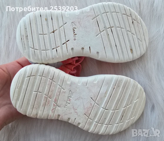 Детски сандали Clarks №25,5 , снимка 12 - Детски сандали и чехли - 51079616