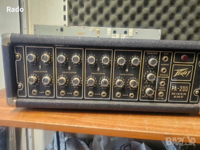 Продавам "PEAVEY PA-200"made in USA, снимка 2 - Други - 50732541