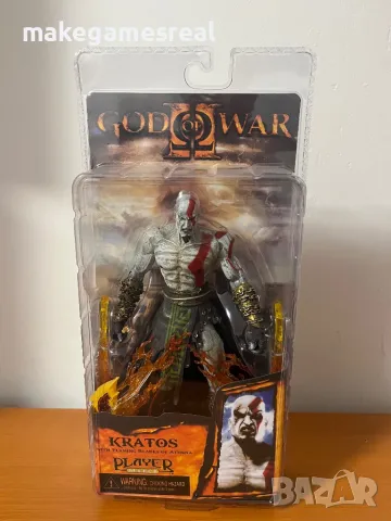Екшън фигурa God of War - Kratos with Flaming Blades of Athena, снимка 5 - Аксесоари - 39933857
