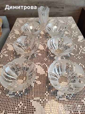 Кристални купи и ваза , снимка 2 - Вази - 50988970