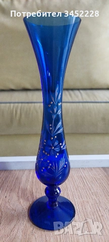 Вазичка винтидж синьо стъкло с оригиналната кутия за колекционери , снимка 3 - Антикварни и старинни предмети - 54243784
