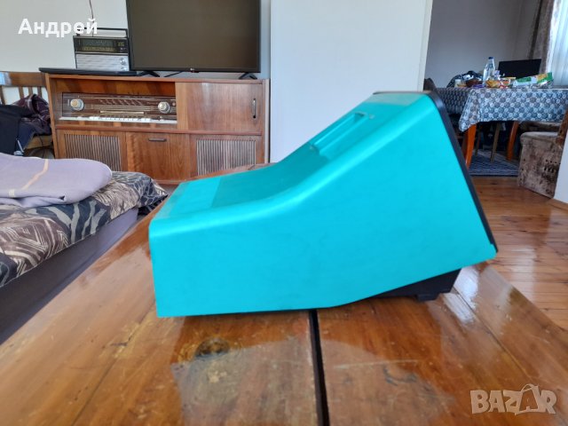 Стар прожекционен апарат, снимка 3 - Антикварни и старинни предмети - 31967722