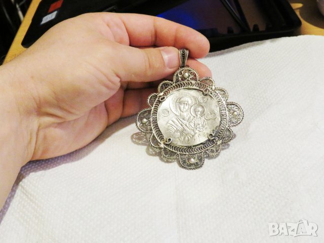 Възрожденска Сребърна икона, амулет, накит, медальон с Богородица, Дева Мария - Панагия 70 мм Сребро, снимка 6 - Антикварни и старинни предмети - 30339453