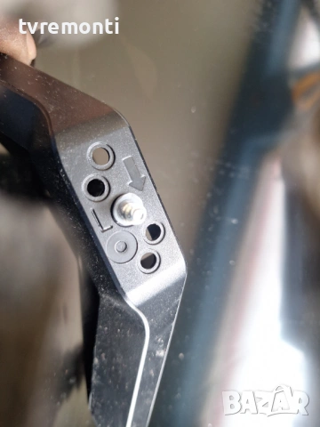 оригинална стойка КРАЧЕТА телевизор TELEFUNKEN  модел 32VEF2000 , снимка 4 - Стойки, 3D очила, аксесоари - 54007738