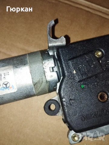 Mercedes Benz E Class - C Class  Sunroof Motor , снимка 9 - Части - 51022316