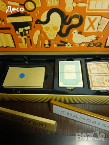 Интересна настолна игра Secret Hitler. , снимка 4 - Настолни игри - 54243441